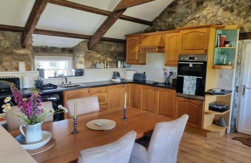 Goodwick House | The Old Vestry - pet friendly!