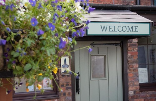 Handsacre Hotel | The Olde Peculiar