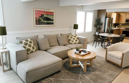 Berwick House | “The Olive House” Peaceful and Charming Home