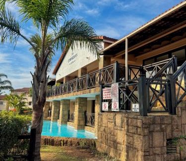 Port Edward Hotel | The olive stay at Edwardian unit F7