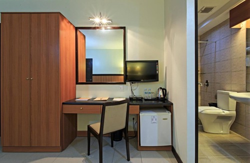 Bakilid Hotel | The Orchard Cebu Hotel & Suites powered by Cocotel