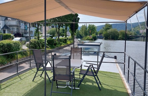 Bad Ems Boat Rental | The other accommodation. The residential ship "Wilhelm von Nassau" in Bad Ems a.d. Lahn