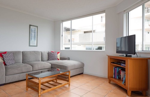 Currimundi Apartment | The Outlook U9/9 Hume Parade