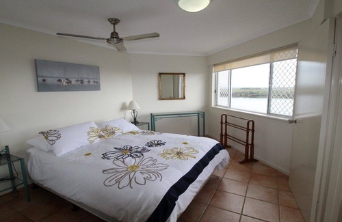 Currimundi Apartment | The Outlook unit 16 Currimundi QLD