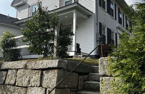 Morris Apartment | The Overlook near South Farms in Litchfield County is Hospitality, integrated.