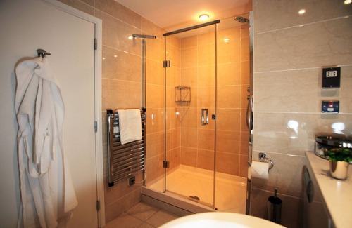 Thame Hotel | The Oxfordshire Golf Hotel and Spa