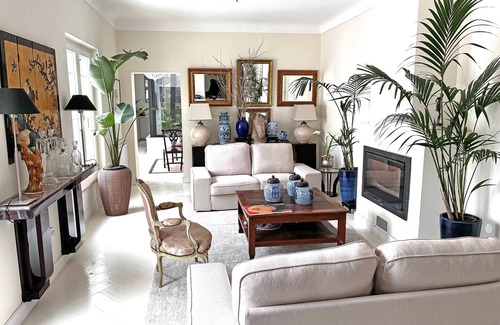 Alvito House | The Palm Tree House: Alentejo, Private swimming pool, 6 suites, Iconic Palm tree