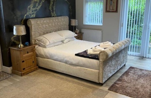 North Marston Apartment | The Palms - Annex Apartmentnn