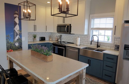 North Topsail Beach House | "The Palms" Oceanfront on Topsail Island, 2 BR - 2 BA Beach House - Awesome View