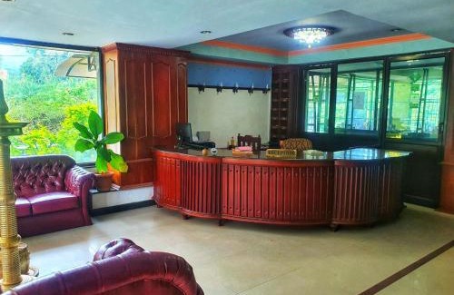 Moolakadai Hotel | The Paradise by Prasanth