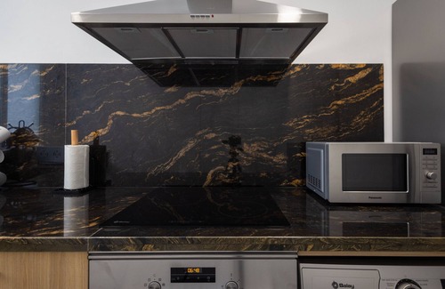 L'Hort de Senabre Apartment | The Patraix Apartment 02 by Florit Flats