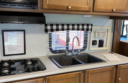 Boerne Cabin | The Pearl at Hill View -in the Texas Hill Country