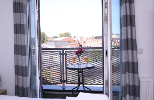 Oldham Apartment | The Penthouse (29)