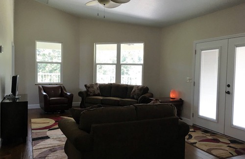 Cocoa Apartment | The Penthouse at Enchanted Acres Ranch