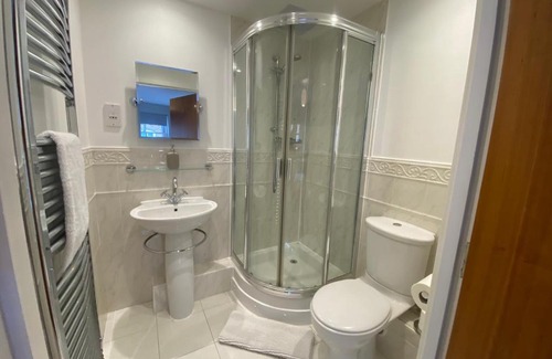 Winchester Apartment | The Penthouse, Winchester