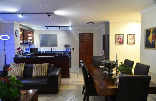 Eikenbosch Apartment | The Perfect Cape Town Retreat