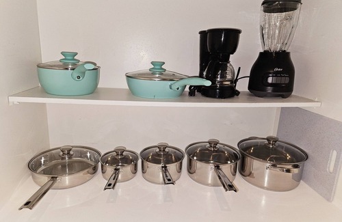 Smyrna Apartment | The perfect Getaway, free parking, 5 min walking to Truist park and Roxy