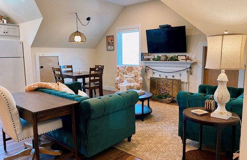 Branson Apartment | The Perfect Location for Visiting Branson! 2 Bdrm Suite Apt (Sleeps 👨‍👩‍👦‍👦)
