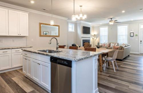 Northeast Virginia Beach House | The Perfect Place