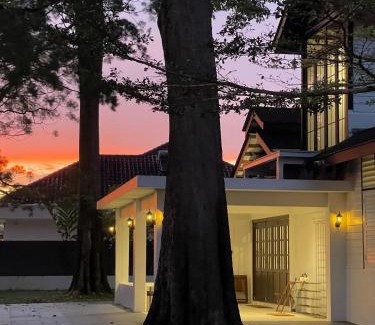 Larut House | The Petrichor