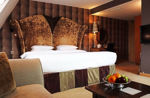 George Green Hotel | The Pinewood Hotel