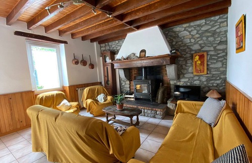 Saubrigues House | The Pintouquet offers you the calm of the countryside