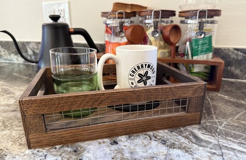 Cherrywood House | The Pistachio House, Charming & Private Guest House mins from UT/Moody Center/Downtown