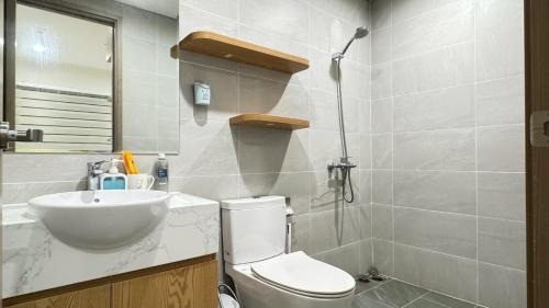 District 9 Apartment | The Place- Vinhome Grand Park Q9