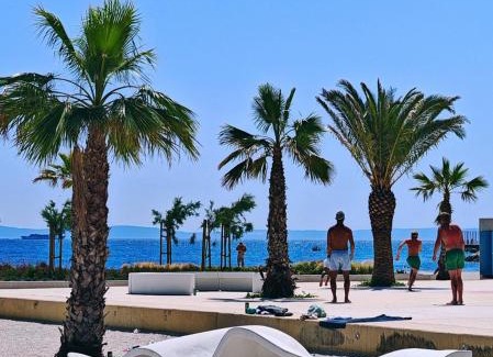 Znjan Apartment | The Pleasurist- with PRIVATE heated POOL and TERRACE