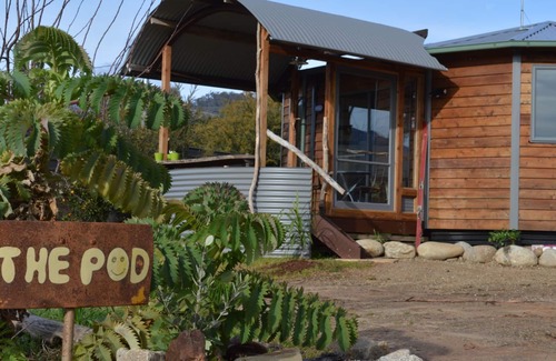 Tawonga South Cabin | The Pod- romantic getaway with amazing views