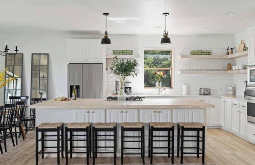 Fredericksburg House | The Point Serene Hill Country Views With Pool & Hot Tub