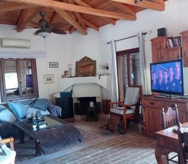 Poros House | The Poros Villa