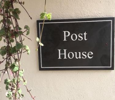 Stoke Gabriel Apartment | The Post House (Centre of riverside village)