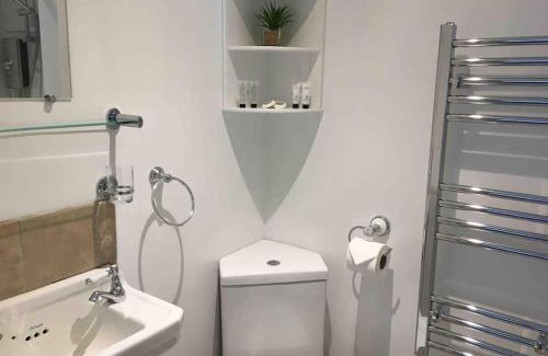 Stoke Gabriel Apartment | The Post House (Centre of riverside village)