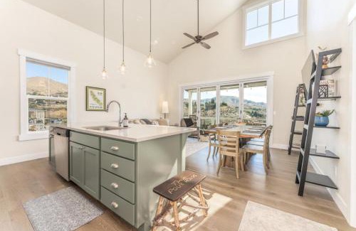 Chelan House | The Pour House #127