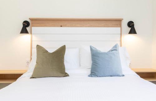 Northeast Virginia Beach Hotel | The Princess Anne 200 Inn at Old Beach