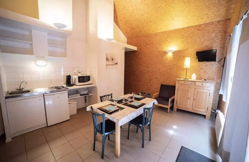 Aston Ski Chalet | THE PROGRESS * - Chalet Type C 6 persons