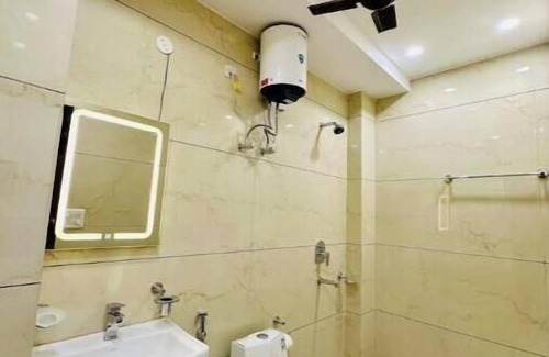 Delhi Cantonment Apartment | The Puzzle by Prahar Homes Apt 3