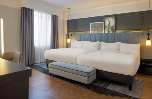 Leeds City Center Hotel | The Queens Hotel