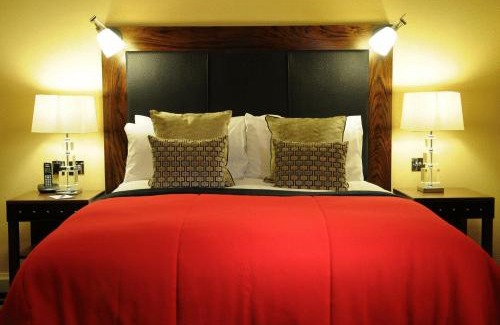 Leeds City Center Hotel | The Queens Hotel