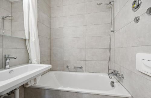 Gundeldingen Apartment | The R Apartment Otilia