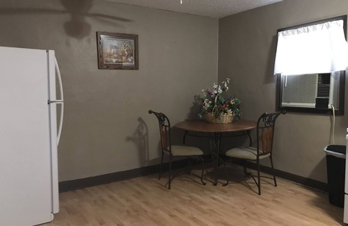 Aurora Apartment | The Raccoons Den in the quaint Village of Aurora