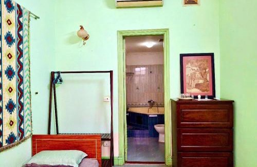 Van Mieu House | The Rails - Single Room F03