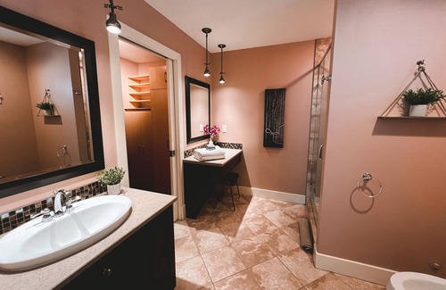 Ashton Creek Cabin | The Range-Mountain Lodge & Hot Tub