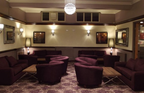 Corby Hotel | The Raven Hotel - Inn