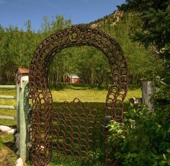Livingston House | The Red House Homestead