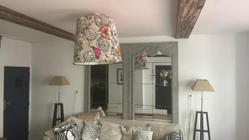 Bouillon House | The Refuge of Happiness