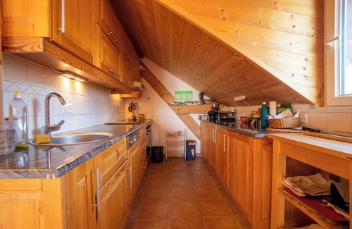 Barboleusaz Apartment | The Résidence Beau-Séjour is located 150m from the centre of the village of Gryon and 500m from the