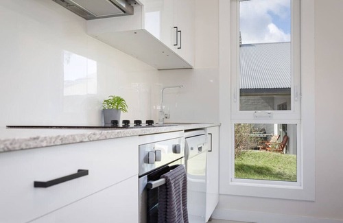 Crackenback Apartment | The Retreat | Crackenback | Couples escape | Cosy!