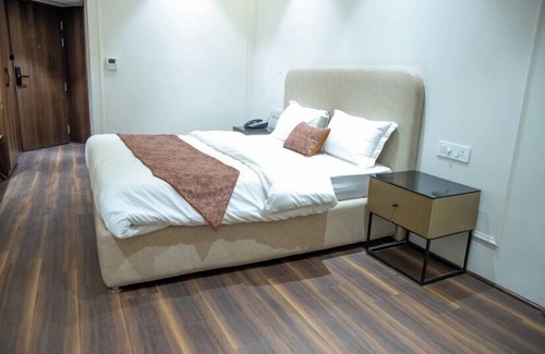 Alipur Hotel | The Retreat Resort